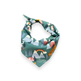 Mud Bay Dog & Cat Bandana, Campers & Mountains