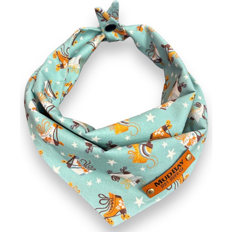 Mud Bay Dog & Cat Bandana, Roller Skates image number null